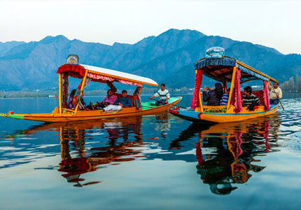 Chandigarh Patnitop Pahalgam Srinagar Gulmarg Sonmarg 6 Nights 7 Days Tour